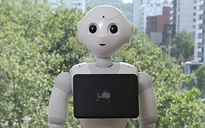 AI催生教育行業(yè)“焦慮癥”，加拿大高校用機(jī)器人教學(xué)來解